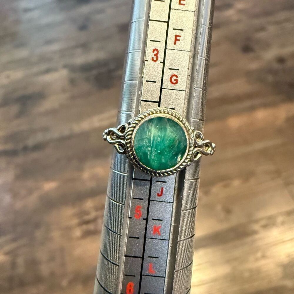 Dainty Natural Green Emerald 925 Sterling Silver Bali Ring Faceted Round Size 4